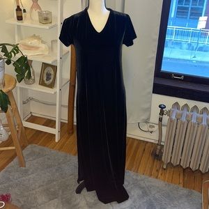 Vintage velvet maxi/midi dress